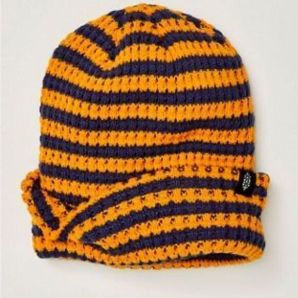 1 Left! FP Movement Free People Stripe It Up Cool Down Beanie in Varsity Orange - Picture 1 of 5